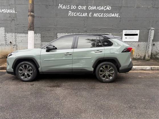 TOYOTA RAV4 2.5 VVT-IE HYBRID SX CONNECT AWD CVT